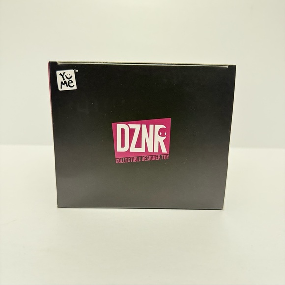 DZNR Collectible Designer Toy Female Titan Annie Leonhart Attack on Titan Stuffe - Picture 5 of 6